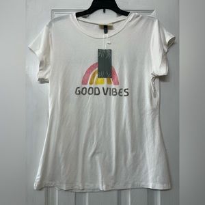Women’s Medium Good Vibes Rainbow T-Shirt